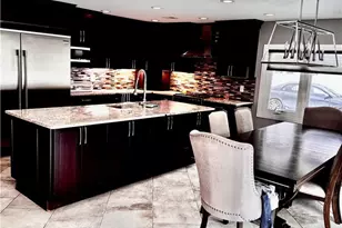 7633 Hidden Valley Dr, Kirtland, OH 44094 - Photo 9