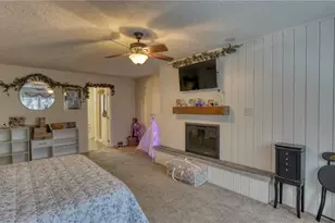 10525 Twin Oaks Dr, Cambridge, OH 43725 - Photo 25