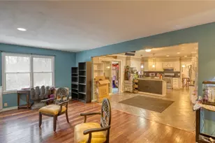 10525 Twin Oaks Dr, Cambridge, OH 43725 - Photo 5