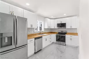 71 Hilltop Blvd, Canfield, OH 44406 - Photo 13