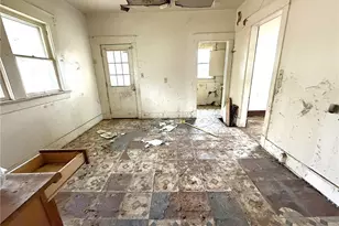 812 E Vine St, Lima, OH 45804 - Photo 9