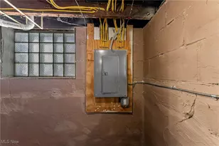 1760 Carlyon Rd, Loveland, OH 44112 - Photo 35