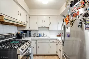 640 E Lake Ave, Barberton, OH 44203 - Photo 11