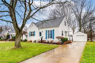 640 E Lake Ave, Barberton, OH 44203 - Photo 3