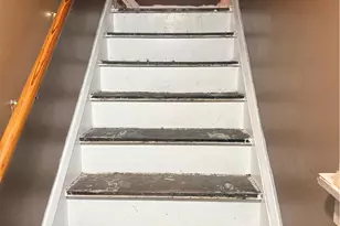 13710 Thornhurst Ave, Garfield Heights, OH 44105 - Photo 7