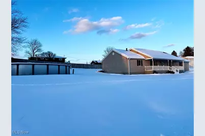 216 Benson Lane, Steubenville, OH 43952 - Photo 3