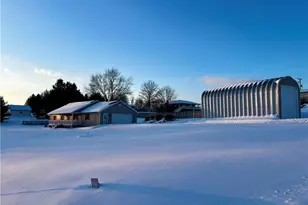 216 Benson Ln, Steubenville, OH 43952 - Photo 5