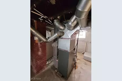 349 Comstock Court, Akron, OH 44305 - Photo 29