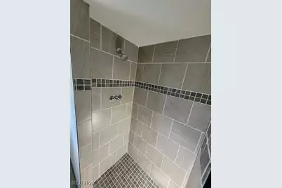 349 Comstock Court, Akron, OH 44305 - Photo 17