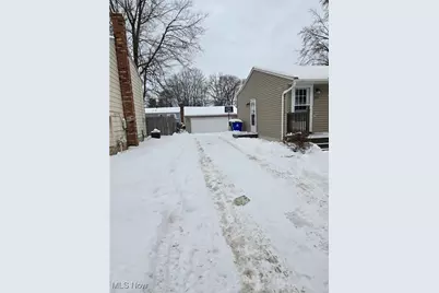 694 Summit Road, Ravenna, OH 44266 - Photo 3