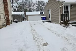 694 Summit Rd, Ravenna, OH 44266 - Photo 3