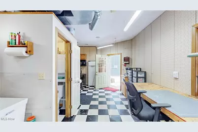 664 Pine Drive, Lake Milton, OH 44429 - Photo 21