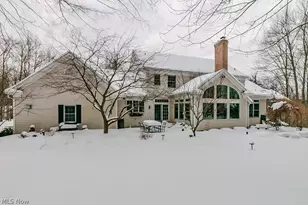 8600 Tamarack Trail, Chagrin Falls, OH 44023 - Photo 47