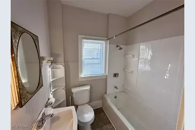 349 Cloverdale Avenue, Akron, OH 44302 - Photo 7