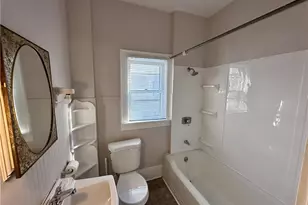 349 Cloverdale Ave, Akron, OH 44302 - Photo 7