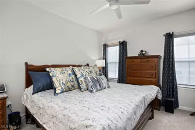 6194 James Drive, Lorain, OH 44053 - Photo 15