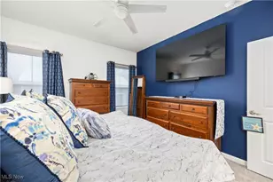 6194 James Dr, Lorain, OH 44053 - Photo 9