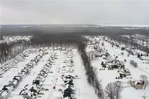 6194 James Dr, Lorain, OH 44053 - Photo 43