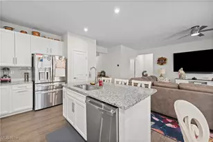 6194 James Dr, Lorain, OH 44053 - Photo 27