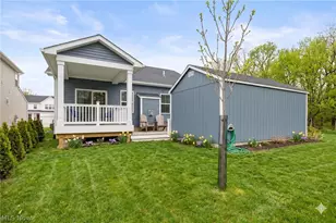 6194 James Dr, Lorain, OH 44053 - Photo 3