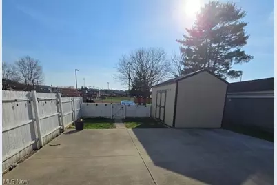 210 S 4th Street, Byesville, OH 43723 - Photo 19