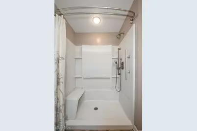 3430 Kellybrook Drive, Cuyahoga Falls, OH 44223 - Photo 19