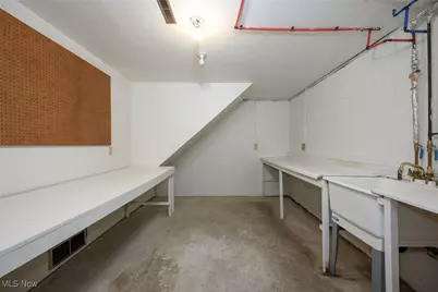 3430 Kellybrook Drive, Cuyahoga Falls, OH 44223 - Photo 35