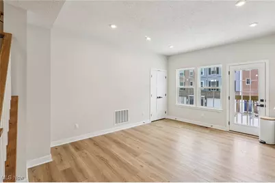 1138 Bean Lane, Akron, OH 44313 - Photo 19