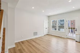 1138 Bean Ln, Akron, OH 44313 - Photo 19