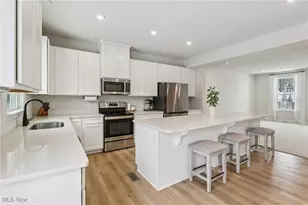 1138 Bean Ln, Akron, OH 44313 - Photo 15