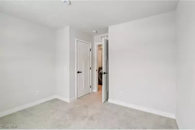 1138 Bean Lane, Akron, OH 44313 - Photo 31