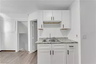 3292 W 105th St, Loveland, OH 44111 - Photo 7