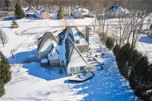 2242 Rock Creek N, Akron, OH 44333 - Photo 5