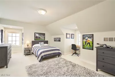 2242 Rock Creek N, Akron, OH 44333 - Photo 31