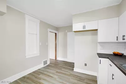 1607 18th Street NE, Canton, OH 44705 - Photo 7