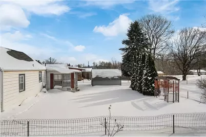 4014 21st Street SW, Canton, OH 44706 - Photo 3