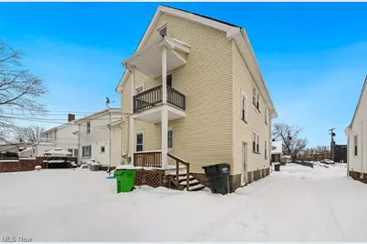 10609 Wadsworth Avenue, Garfield Heights, OH 44125 - Photo 19