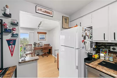 10301 Lake Avenue #606, Loveland, OH 44102 - Photo 13