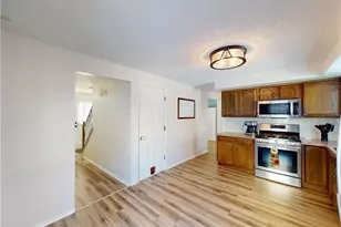 7795 Campton Cir NW, North Canton, OH 44720 - Photo 11