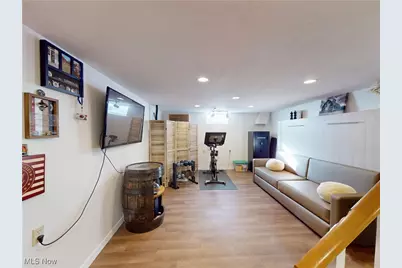 7795 Campton Circle NW, North Canton, OH 44720 - Photo 33