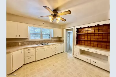 7530 S Boyden Road, Sagamore Hills, OH 44067 - Photo 9