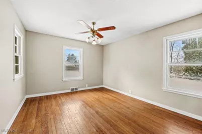 7530 S Boyden Road, Sagamore Hills, OH 44067 - Photo 23