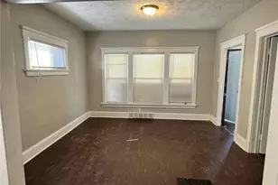 1057 E 146th St, Loveland, OH 44110 - Photo 9