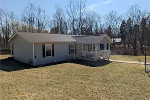 2070 Potts Ln, Zanesville, OH 43701 - Photo 3