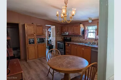 2070 Potts Lane, Zanesville, OH 43701 - Photo 11