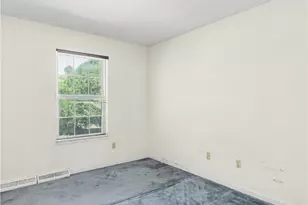2230 E 97th St, Loveland, OH 44106 - Photo 9