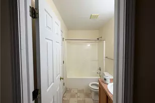 2230 E 97th St, Loveland, OH 44106 - Photo 9