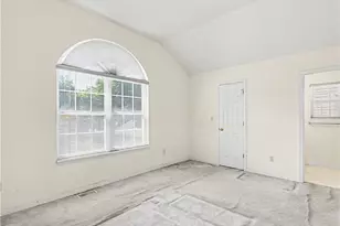 2230 E 97th St, Loveland, OH 44106 - Photo 5