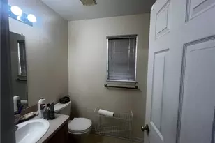 2230 E 97th St, Loveland, OH 44106 - Photo 7