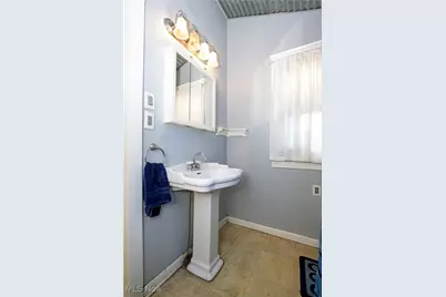 435 Locust Street S, Canal Fulton, OH 44614 - Photo 15